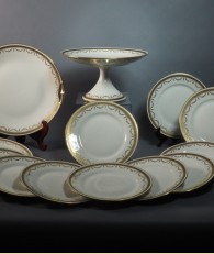 Dessert service "Bon appetit, Louis XVI!"