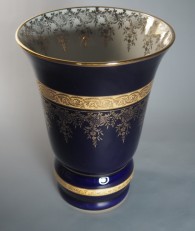 Vase "Elusive Thread"