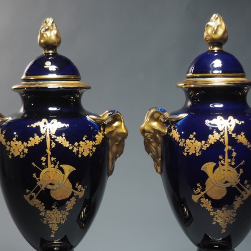 Pair of Vases "Kingsguard" by Gustave Asch