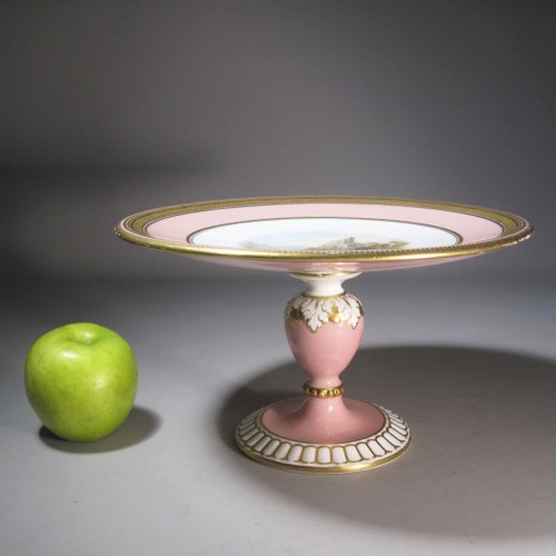Footed plate "Castle for a princess" (England, early 20th century)