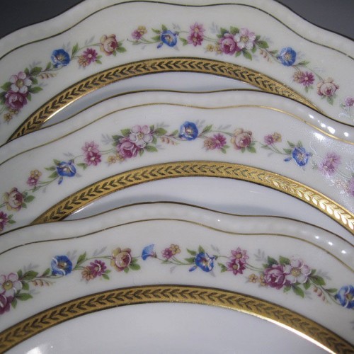 Part of tableware "Floral banks. Lafarge"