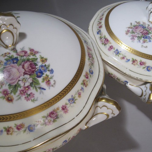 Part of tableware "Floral banks. Lafarge"