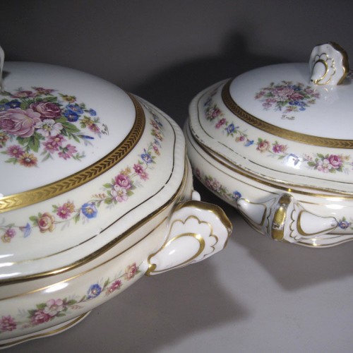 Part of tableware "Floral banks. Lafarge"