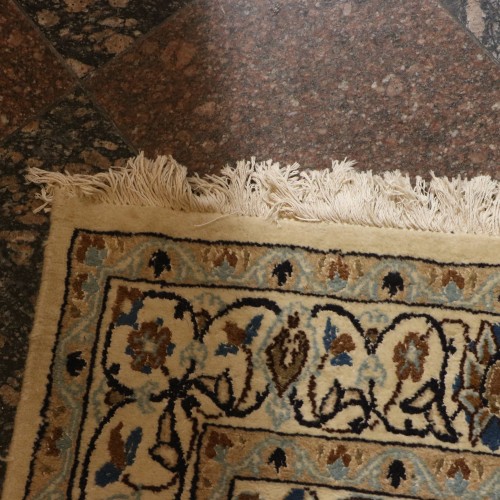 "Bouquet from the Far East" Carpet